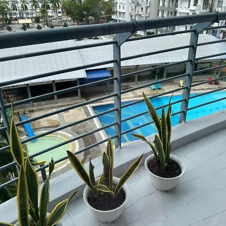 Pd Vip Pool View W Wifi - Anugerah Staycation Port Dickson Exterior foto